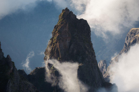 Sunset experience Pico do Arieiro Madeira with a Local Guide