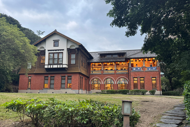 Taipei: Beitou Hot Springs and Heritage Walking Tour