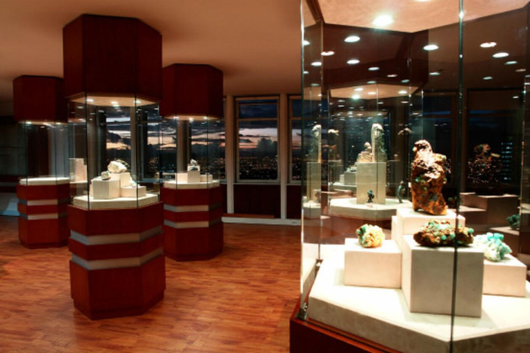 Bogotá: In Search of the Perfect Emerald, the Best Souvenir from Colombia