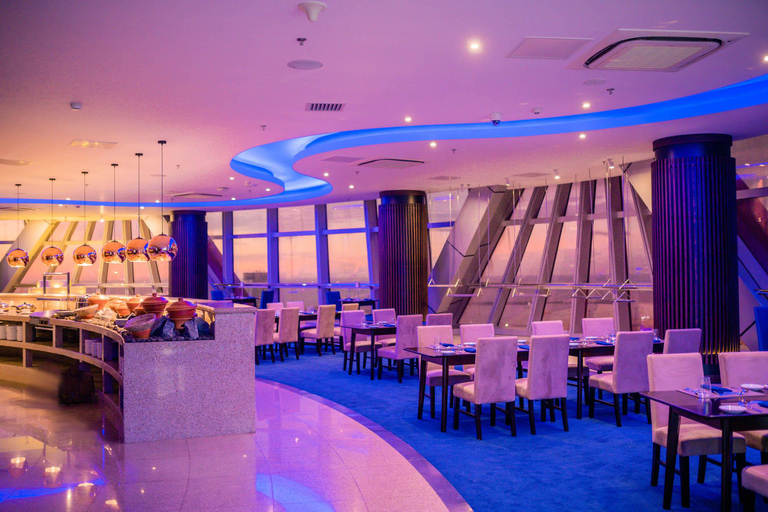 Colombo: Lotus Tower 360° Revolving Buffet & Tuk-Tuk Safari Meet at Lotus Tower Entrance: Restaurant Lunch/Dinner Buffet