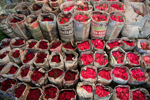 Bangkok: Flower Market and Food Night Tour by Tuk Tuk Group Tour