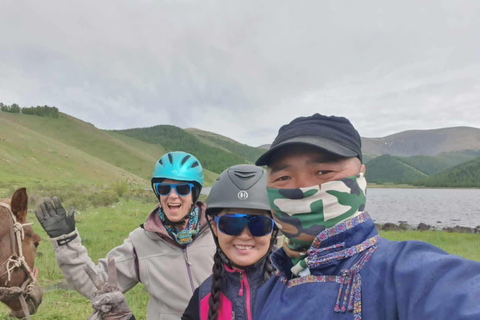 Ulaanbaatar: 9-Days Khagiin Khar Nuur & Horse Trekking Tour
