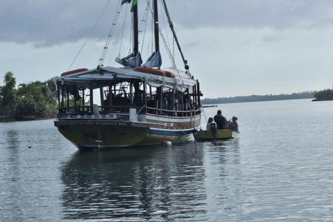 Montego Bay Pirate Ship Cruise Port Royal & Lime Cay