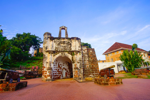 From Singapore: Transfer to Malacca (Melaka), Malaysia