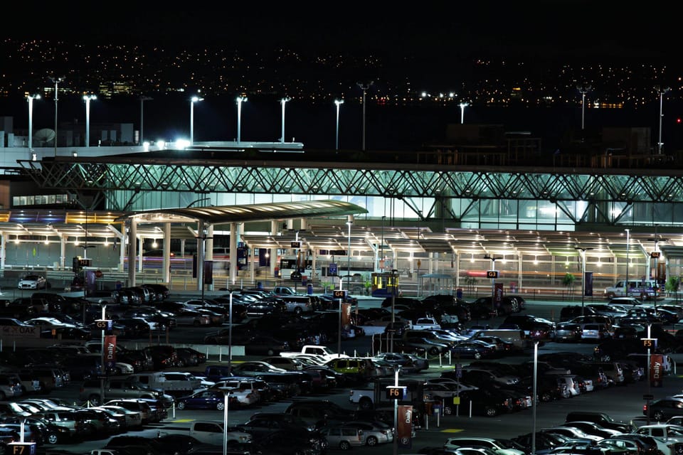 California: Oakland Airport Transfer to San Francisco image 3