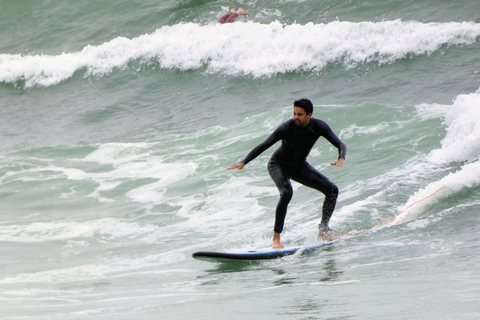 Lima: Surf Class with Equipment and Instructor