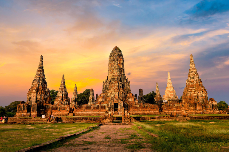 Ayutthaya Heritage Cruise, Temples & Bangkok Spa Experience Ayutthaya Summer Palace, River Cruise & Thai Spa Experience