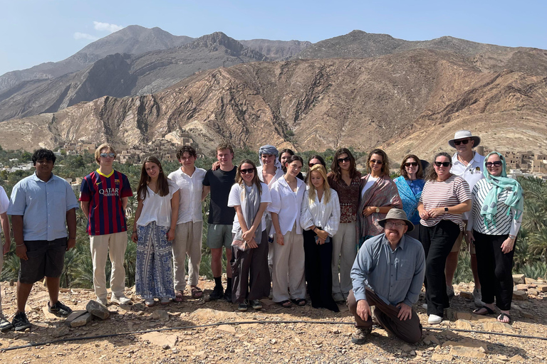 Shared Tour to Nizwa, Birkat Al Mouz & Green Mountain