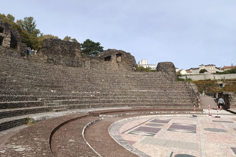 Lyon: Guided Tour of Fourvière Basilica and the Roman Theaters Fourvière: Guided Tour of the Basilica and Roman Theaters