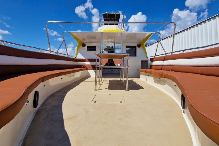 Protaras : Croisière au lagon bleu avec The Yellow Boat Cruises