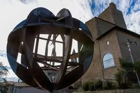 Da Montecatini: Tour guidato di Vinci con pranzo leggero
