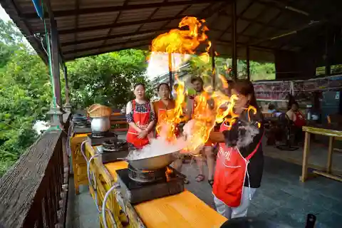Ao Nang : Cours de cuisine thaïlandaise d'une demi-journée Province de Krabi