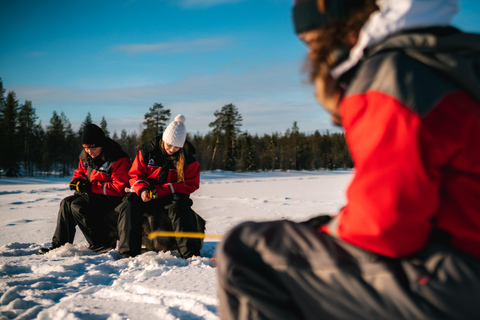 Rovaniemi: Family Fun Day with Huskies and Reindeer