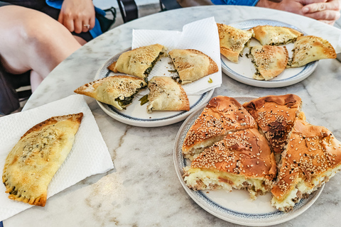 Chania: Old Town Highlights Private Tour with Street Food Shared mini group