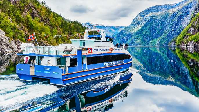 From Bergen: Scenic Fjord Cruise to Mostraumen