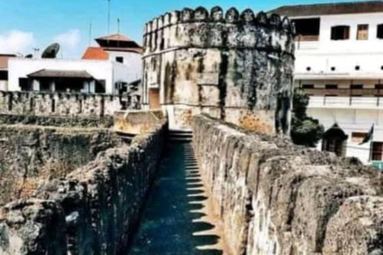 Zanzibar: Ancient Town Tour Zanzibar: Ancient Stone Town Not Hotel Pick Up and Drop Off