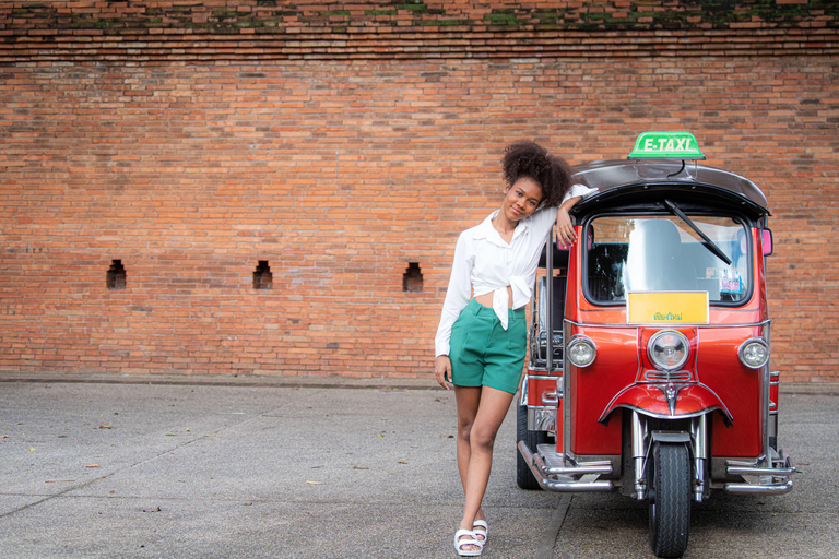 Chiang Mai: Old City Temples Tuk Tuk Half-Day Tour