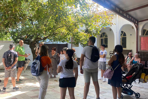 Visita à aldeia de Kusadasi e prova de comida tradicional