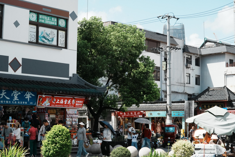 Old Shanghai: Yu Garden, Mosque and City Wall Walking Tour