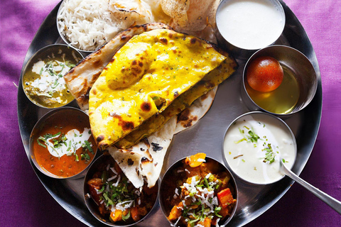 جايبور: جولة في السوق، درس في الطهي، ووجبة مع العائلة