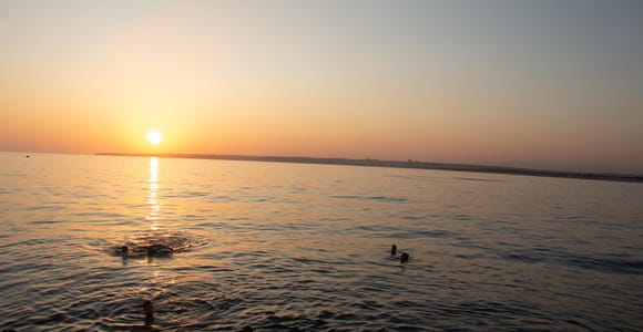 Portimão: Benagil Sunset Experience Cruise