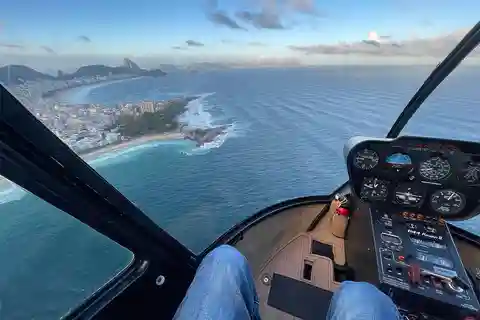 Rio de Janeiro: 45-Min Helicopter Tour with Transfer
