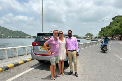 جولة لمشاهدة معالم أودايبور بالسيارة مع مرشد