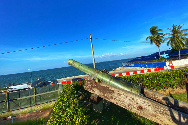 Georgetown: Culture, Forts & Reclining Buddha Half Day Tour Shared Tour