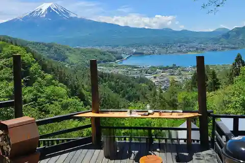 From Tokyo: Mount Fuji Private Tour with Driver