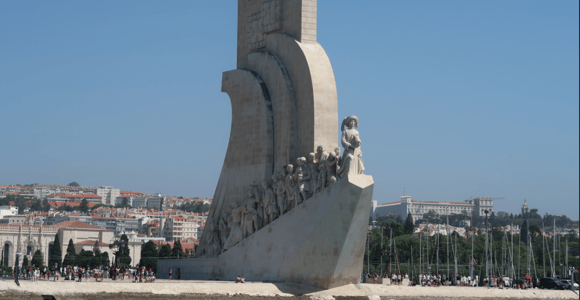 Lisbon: Morning River Cruise with Views of Landmarks