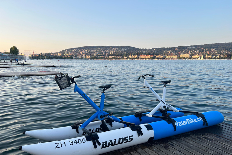 Waterbike op het meer van ZürichWaterfietstocht op het meer van Zürich - Tandem voor de hele dag