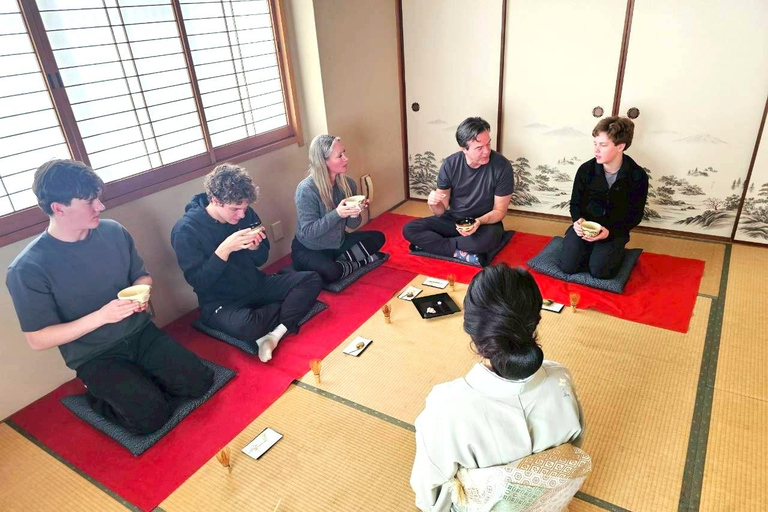 Authentic Kyoto Tea Ceremony - Small Group Experience