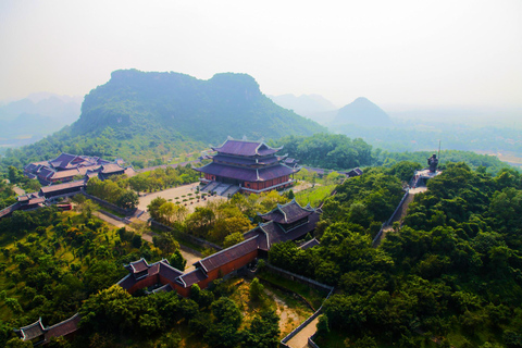 Excursion d&#039;une journée à Hanoi et Ninh Binh - Trang An, grottes de Mua, Bai DinhVisite VIP pour un maximum de 9 personnes