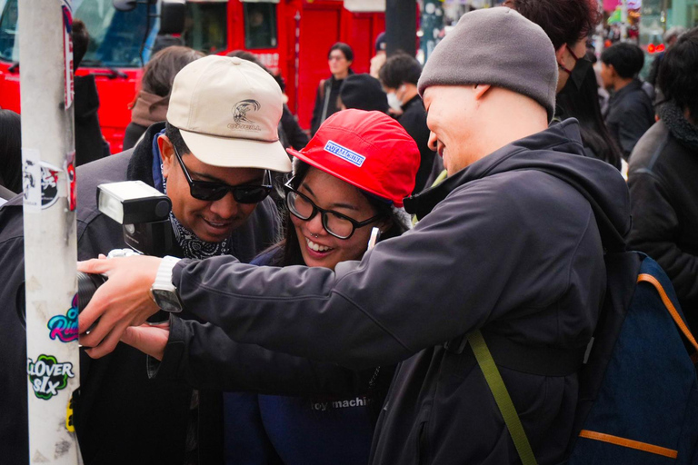 Tokyo: Private Shibuya Neon Lights Photo Tour
