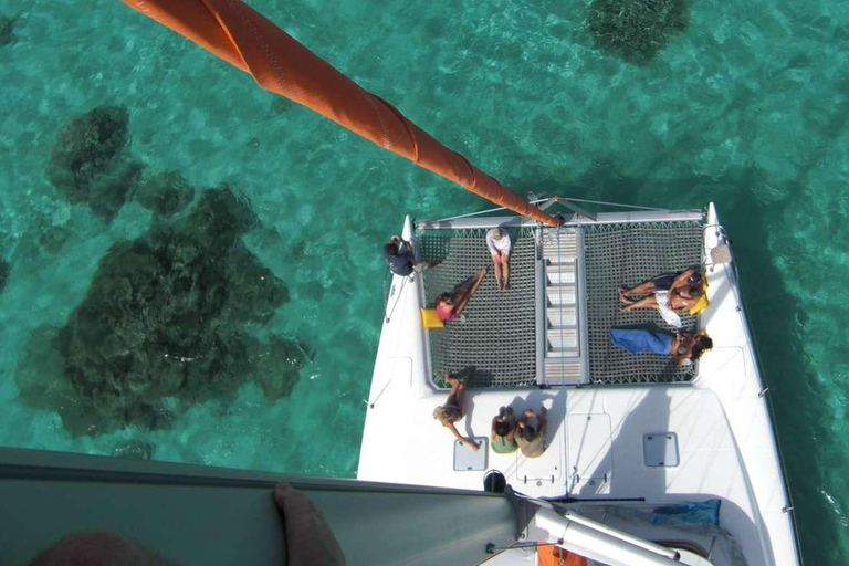 Catamarán privado exclusivo a Ile Aux Cerfs con almuerzo