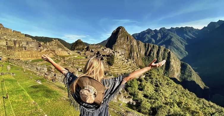 Posvätné údolie + Machu Picchu 2 dni | Noc v Machu Picchu