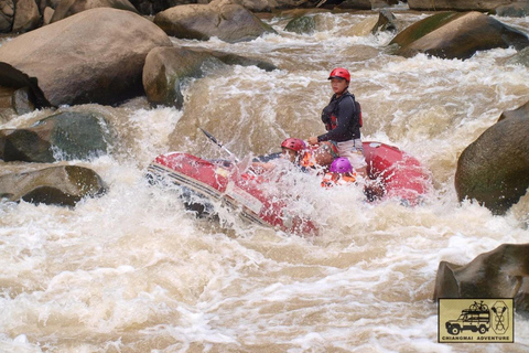 Chiang Mai: tour in quad, rafting e cascata StickyChiang Mai: tour in quad, rafting e cascate