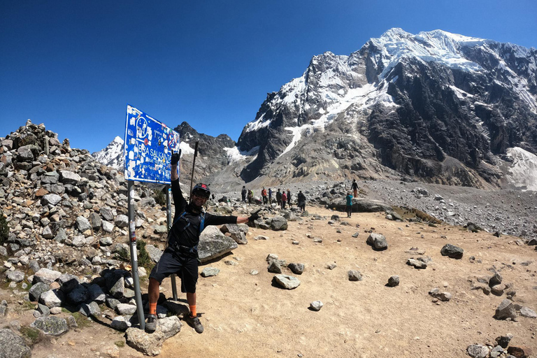 Salkantay Trek 4Days/3Nights Domes