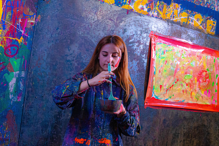 Color Room Lyon: Unique Painting Experience Classic Color Room