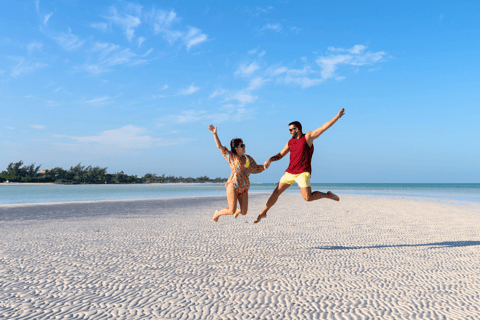 Ab Riviera Maya: Holbox Ganztagestour mit Mittagessen