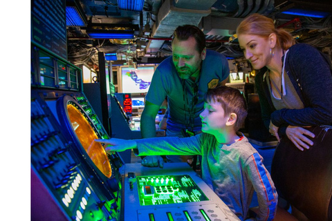 USS Midway Museum: ticket met voorrangstoegangToegangsticket USS Midway Museum