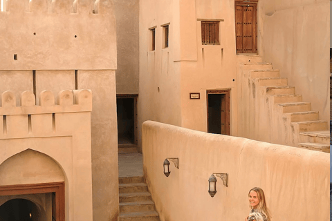 Muscat: Nizwa & Jabal Akhdar Day Trip with Fort & Souq pick up