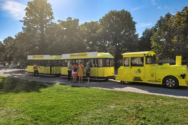 Vienna: Panorama Train Tickets to explore Schönbrunn Palace Panorama Train Ticket to Schönbrunn Park Area