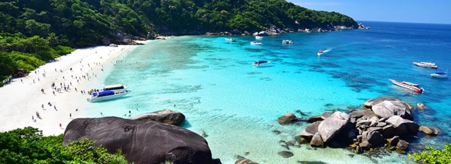Au départ de Khao Lak et Phuket : excursion d'une journée aux îles Similan avec plongée avec tuba