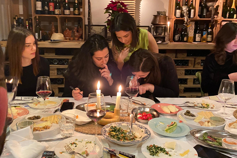 Tirana: Solve the Mystery, A Night of Intrigue and Suspense