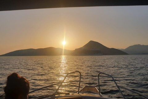 Passeio de barco para Blue Cave, Lady of Rocks e Mamula