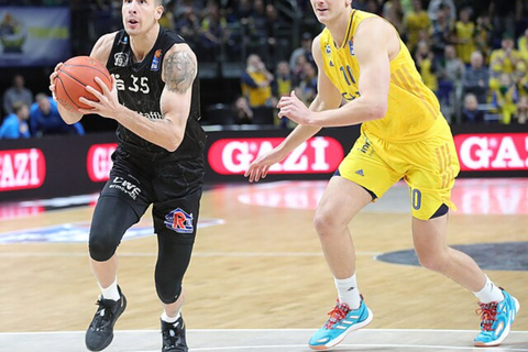 Chemnitz: Niners Chemnitz Basketball Game at Chemnitz ArenaShort Side Ticket