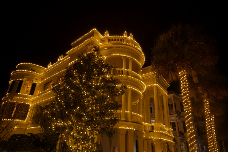 Charleston: Holiday Festival of Lights Tour with Gift