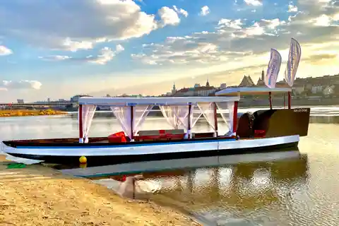 Warsaw: Scenic Cruise by Gondola on the Vistula River