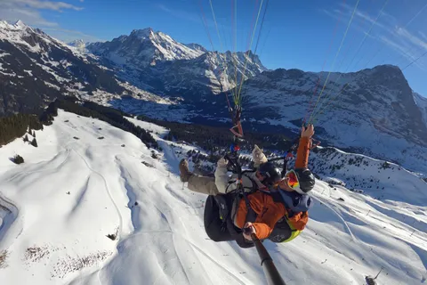 Grindelwald : Vol tandem en parapente